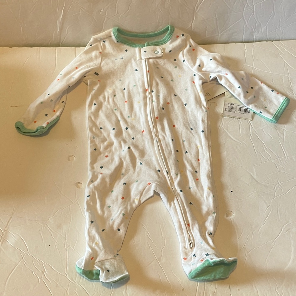 🆕 new cloud island baby long sleeve onesie Sz o-3 months